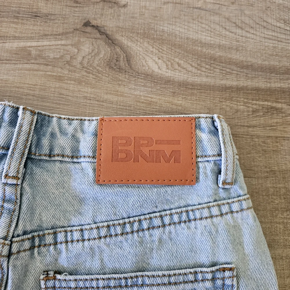 Princess Polly Denim Shorts Pale‎ Blue high waisted frayed hem 4